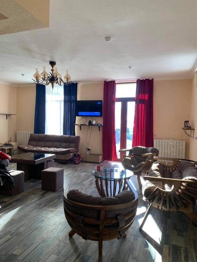 Bismillah Hotel And Restaurent Goedaoeri Buitenkant foto